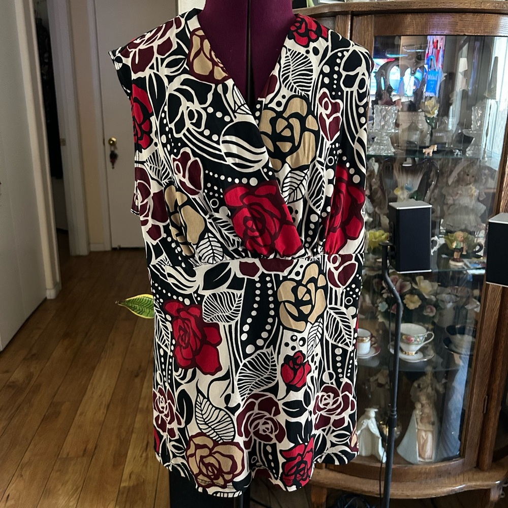 JKLA Multicolored Top
